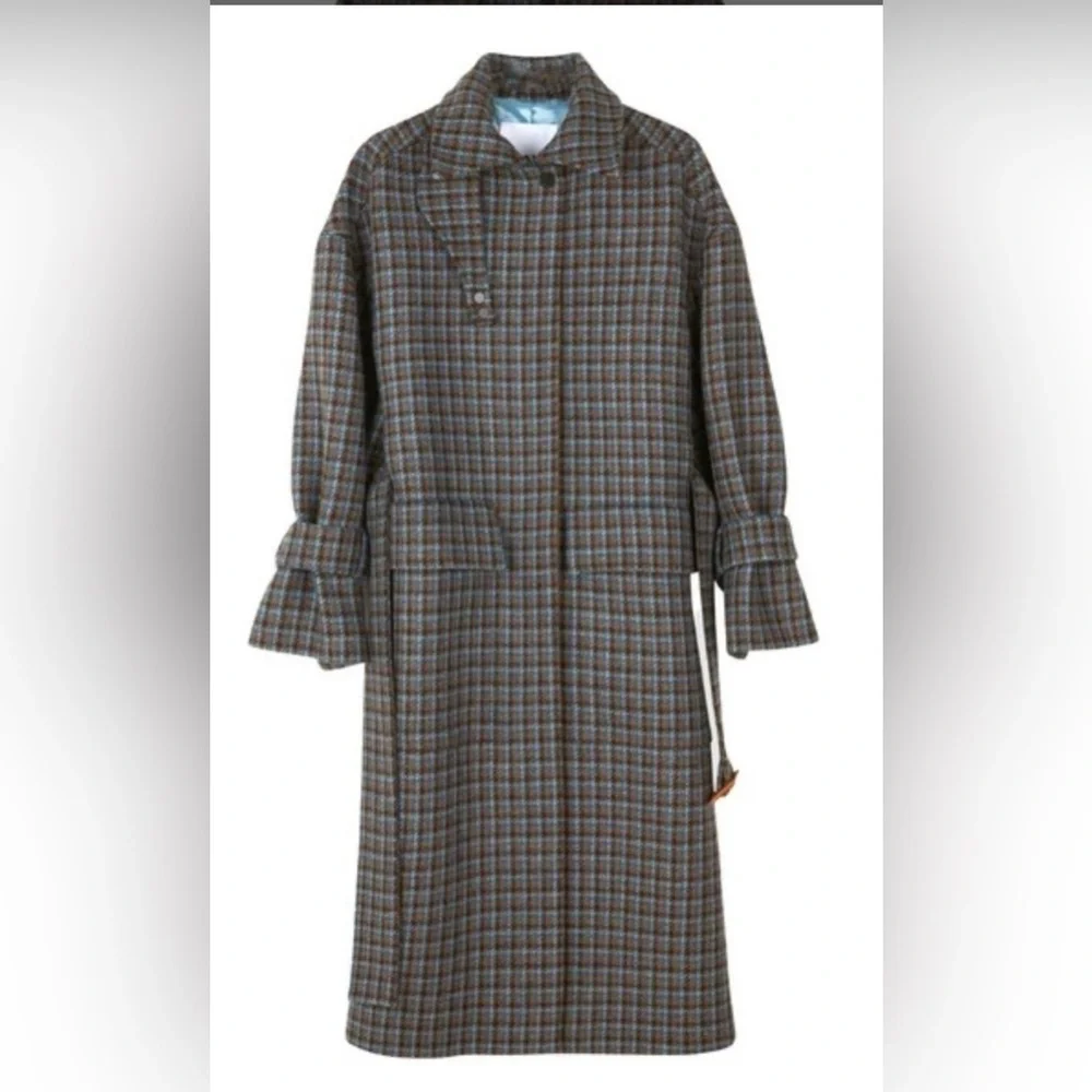 Day Birger Et Mikkelsen stay stylish